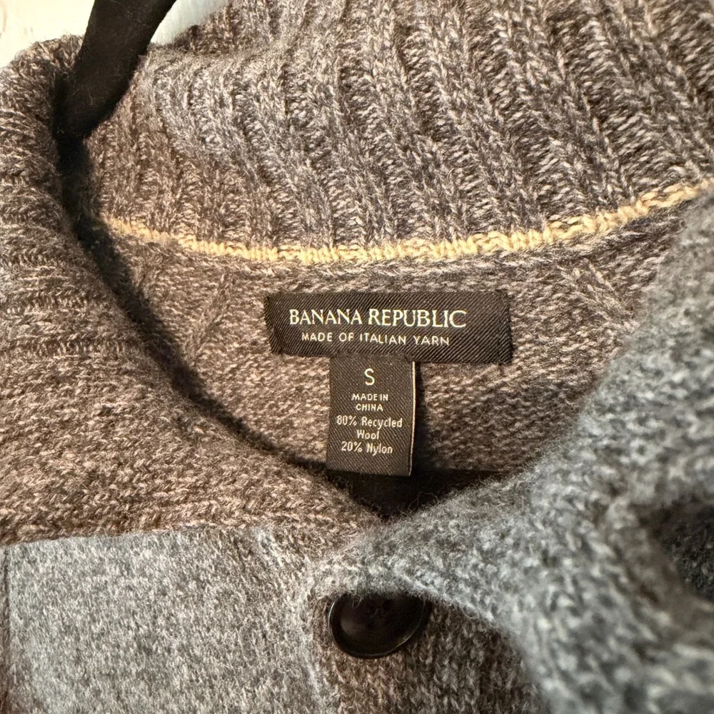 Banana Republic Italian Yarn Mock Neck Sweater Small Gray Old Money Preppy